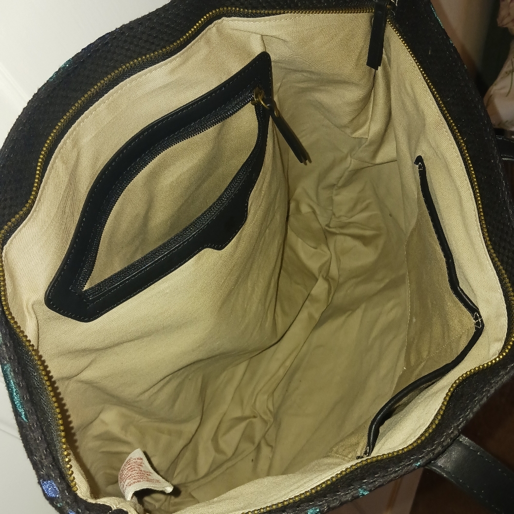 Lycky Brand Tote Bag - Picture 5 of 8